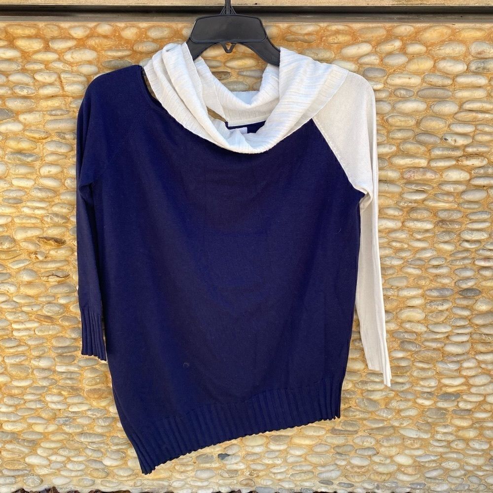 Naadam Navy/White Cotton/Silk Blend Open Neck Asymmetrical Sweater. Small. NWOT
